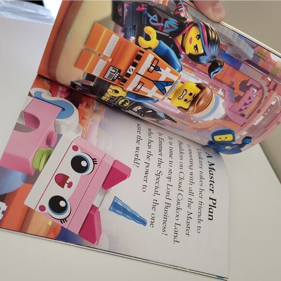 𝅺Lego Movie Book Meet Unikitty Level 1 Reader #0296 - Picture 4 of 4